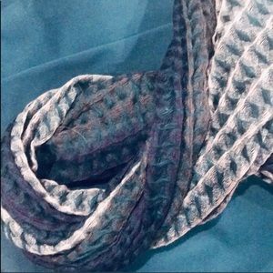 Steve Madden infinity scarf